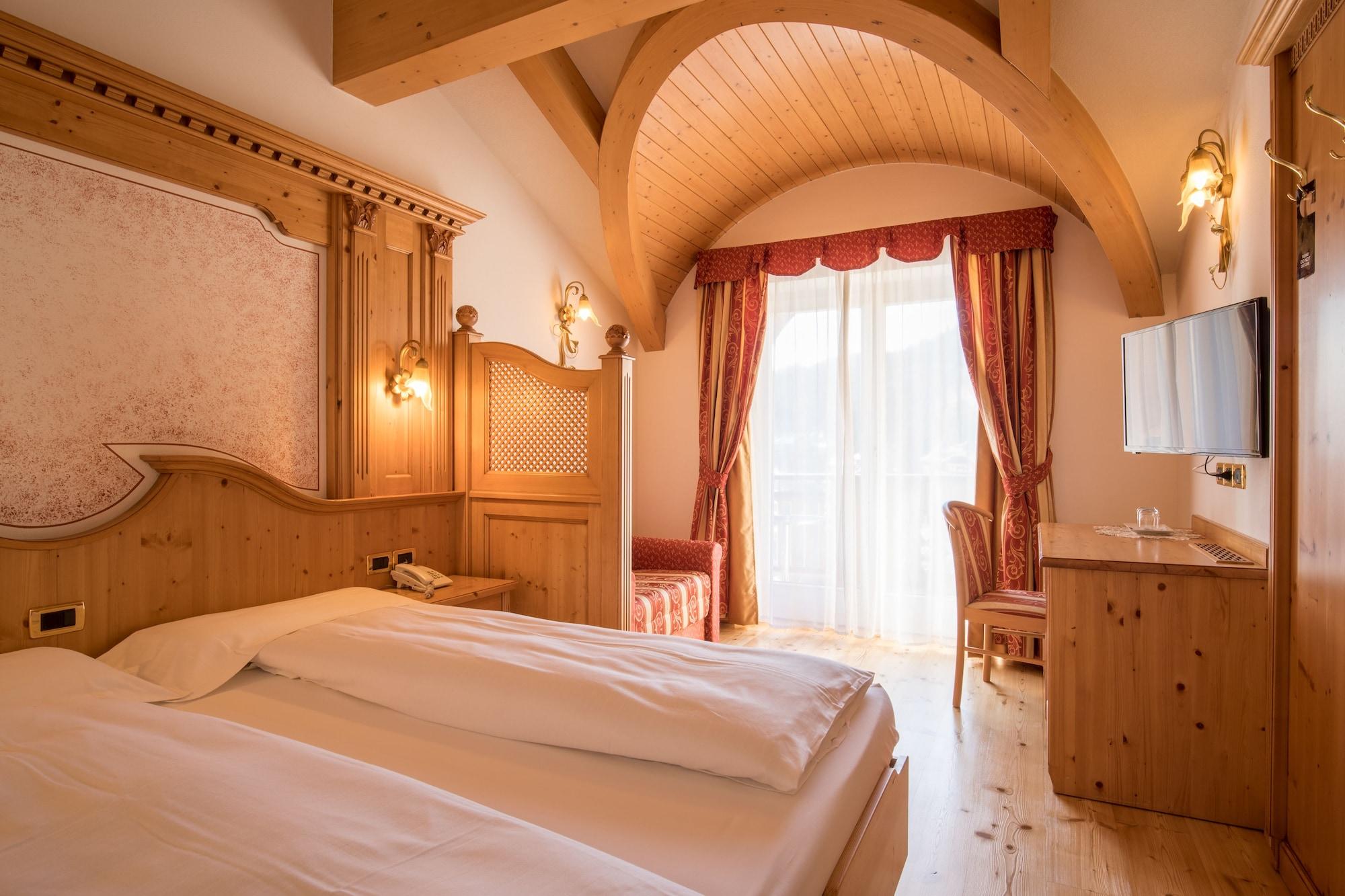 Hotel Chalet All'Imperatore Madonna di Campiglio Exterior photo